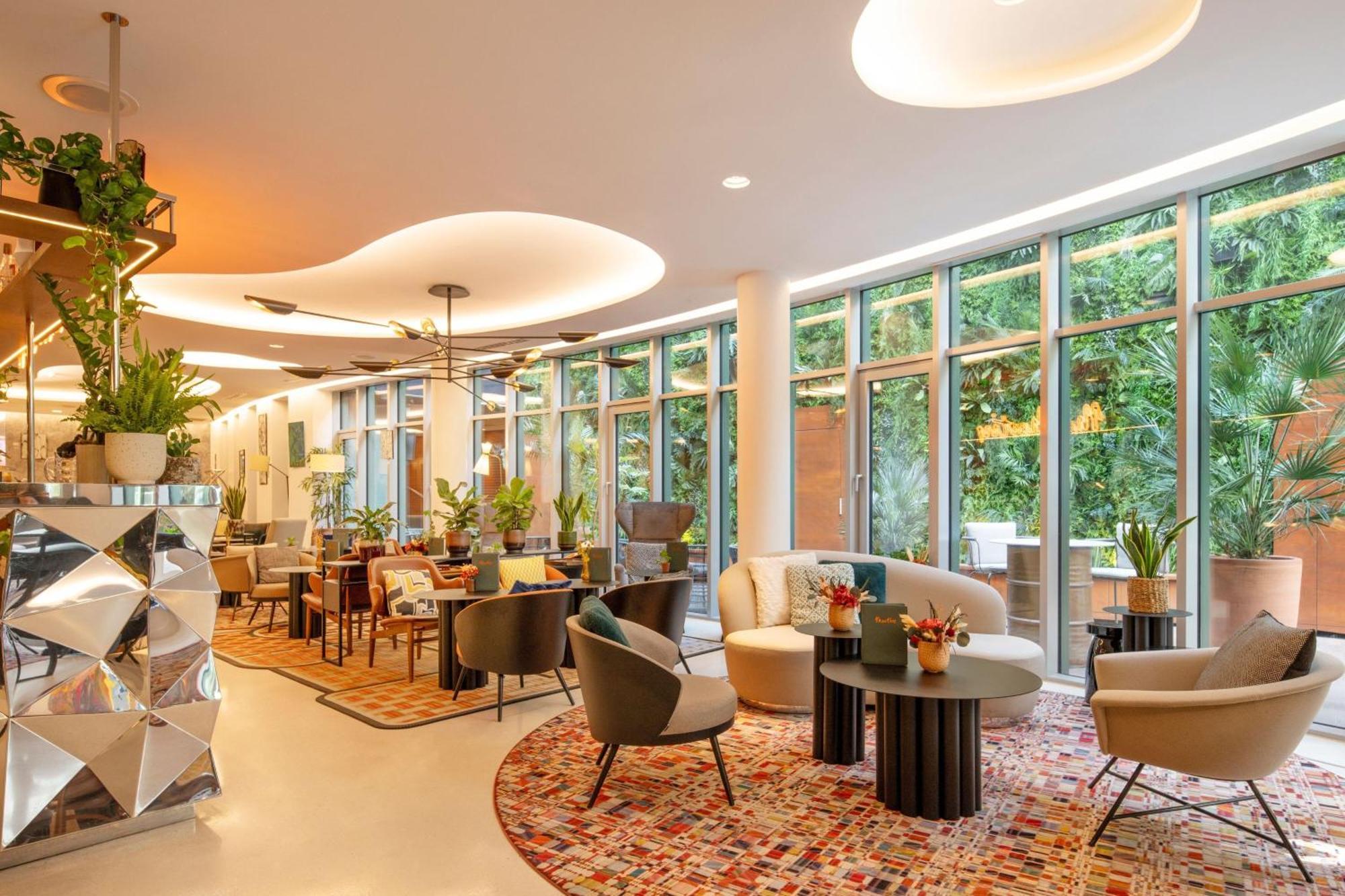 Renaissance Paris Republique Hotel & Spa Eksteriør billede